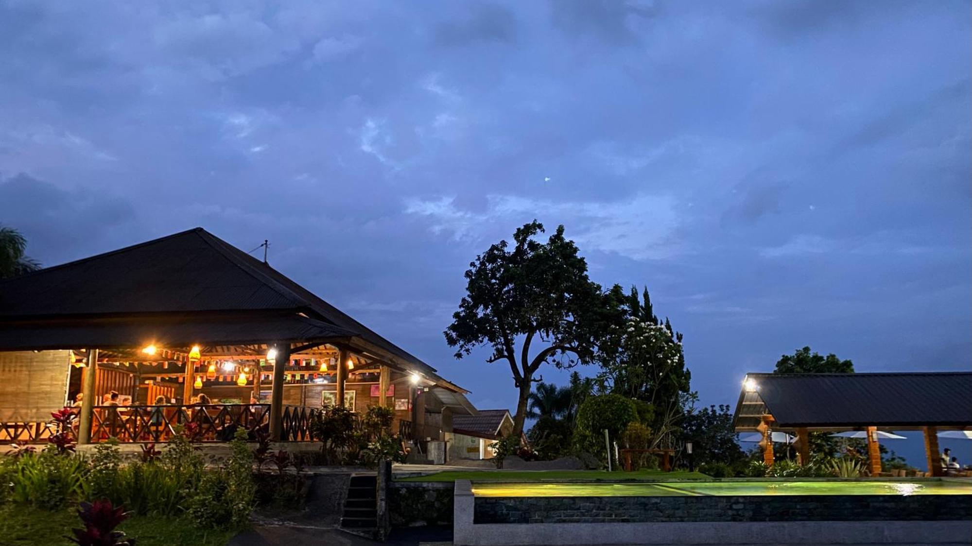 Pondok Senaru Cottages מראה חיצוני תמונה
